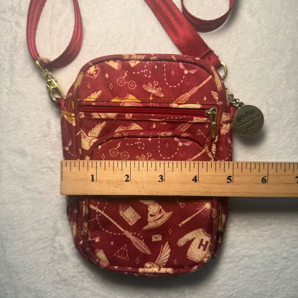Jujube HOGWARTS ESSENTIALS Mini Helix Harry Potter Crossbody Bag - Picture 5 of 8